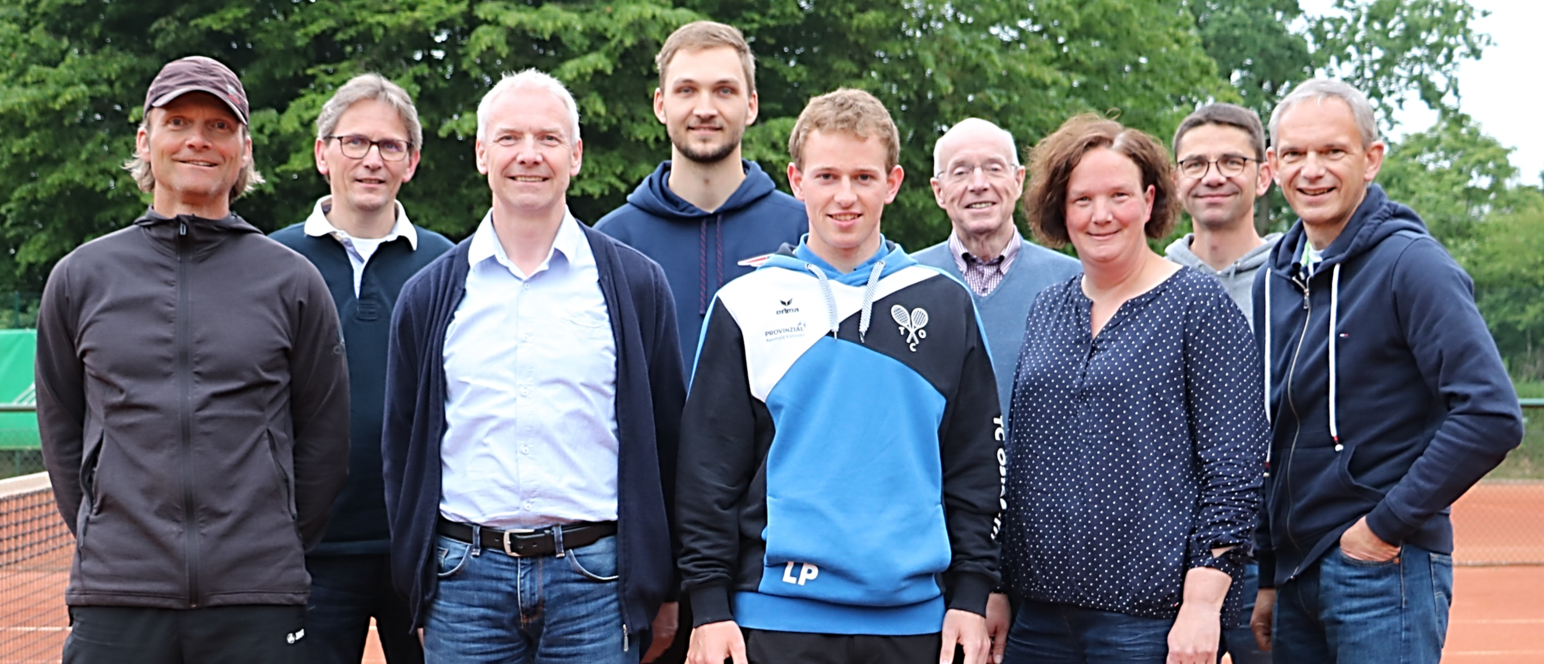 Peter Börsch wird auf der Jahreshauptversammlung zum 1. Vorsitzenden gewählt